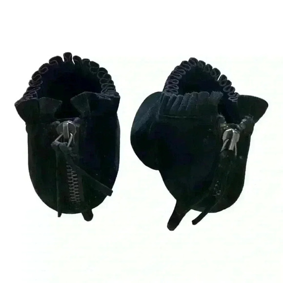 ALDO Woman’s Black Suede Lacovone Ruffle Boots/Booties - Picture 4 of 6